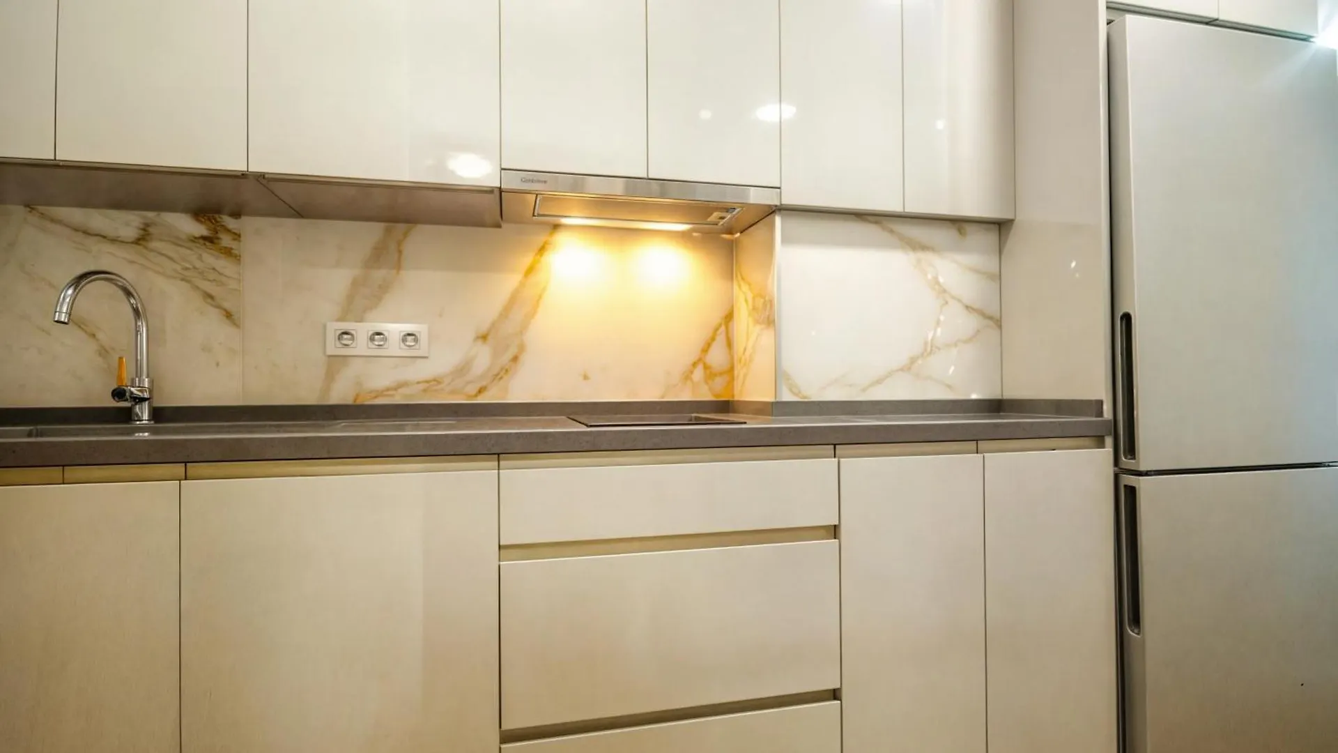 Apt. Colina De Mar- Coastal Retreat Near The Beach Torremolinos