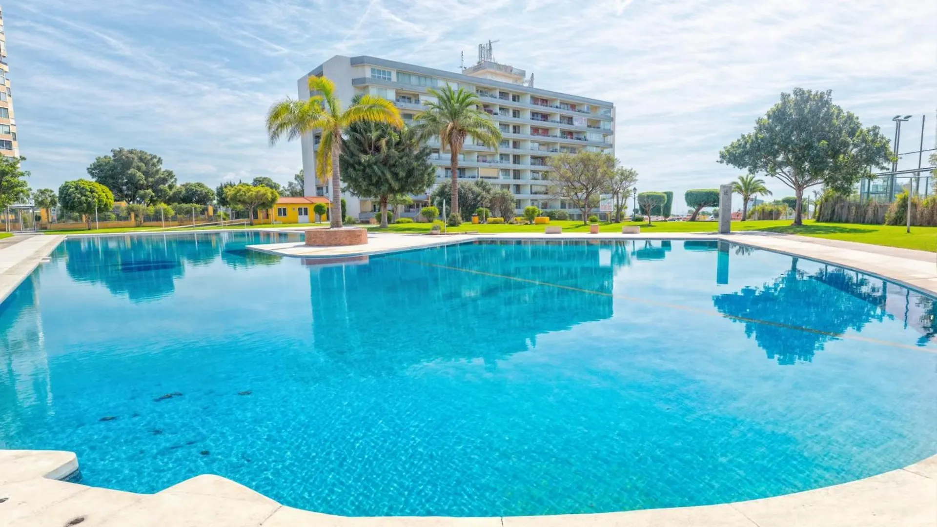 Apt. Colina De Mar- Coastal Retreat Near The Beach Torremolinos