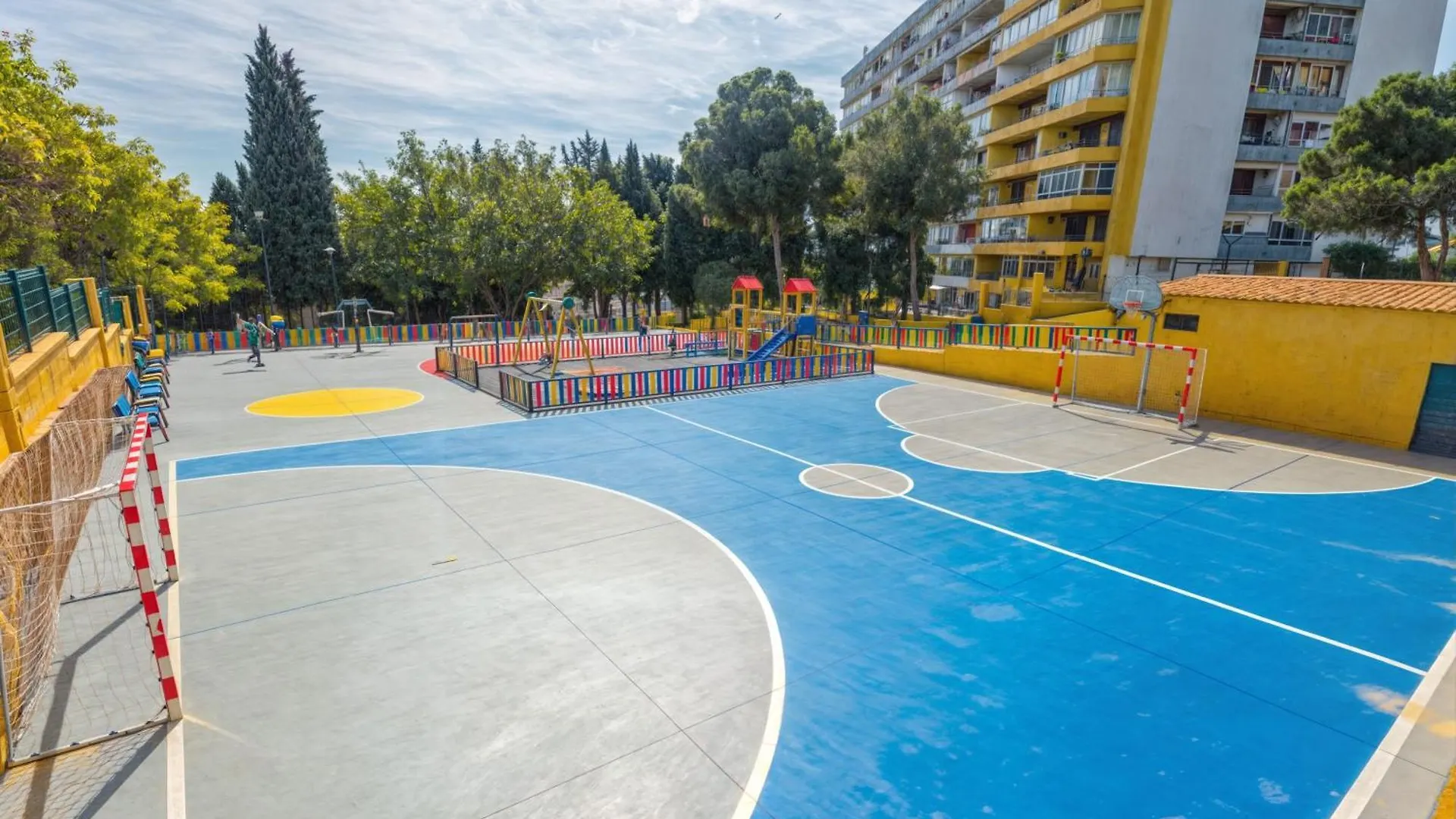 Apt. Colina De Mar- Coastal Retreat Near The Beach Torremolinos Apartment